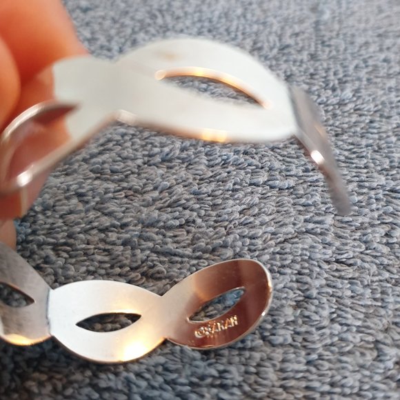 Vintage 1975 Sarah Coventry Silver Tone Braid Cuff Bracelet - Picture 7 of 9